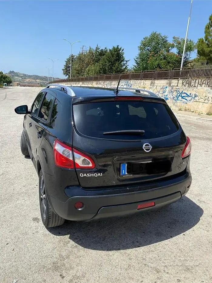 Usata Nissan Qashqai 2012 Nero SUV