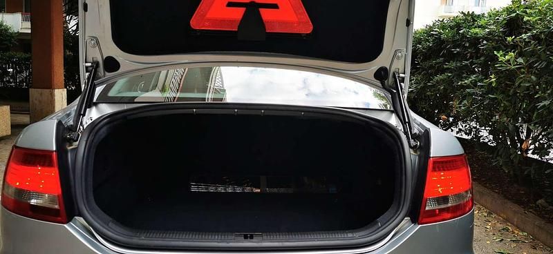 Usata Audi A6 224 CV (164 kW) 2004 Argento Berlina