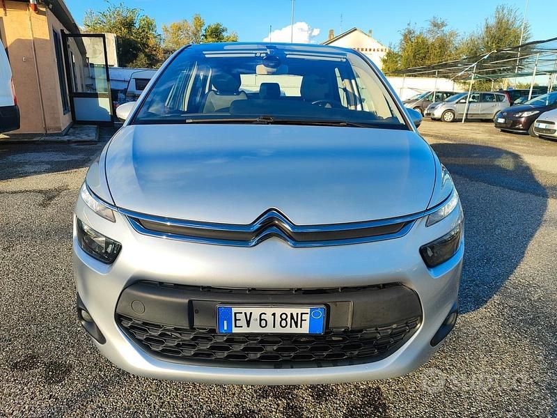 Argento Usata 2014 Citroën C4 Picasso Exclusive Monovolume | 4400 € (Ottimo prezzo) - Immagine 1/4