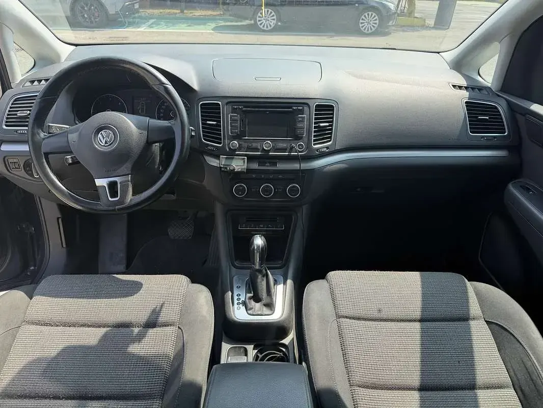 Usata VW Sharan Comfortline 140 CV (102 kW) 2012 Blu/azzurro Monovolume