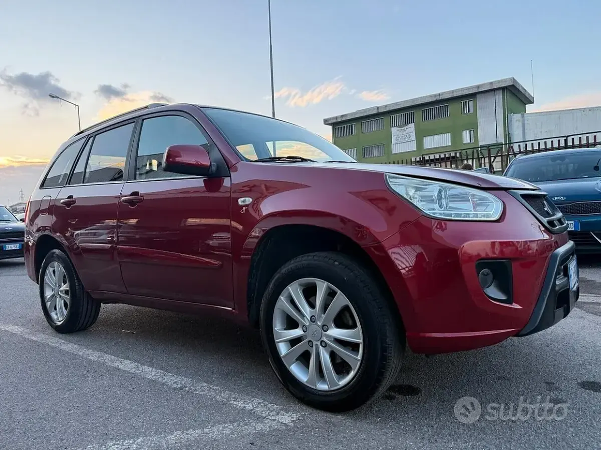 Usado DR DR6 126 CV (92 kW) 2017 Rojo SUV