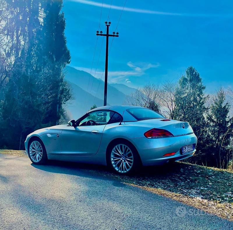 Usata BMW Z4 184 CV (135 kW) 2012 Grigio Cabrio