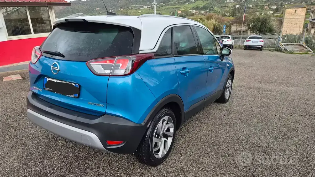 Usata Opel Crossland X Innovation 102 CV (75 kW) 2018 Bluazzurro SUV