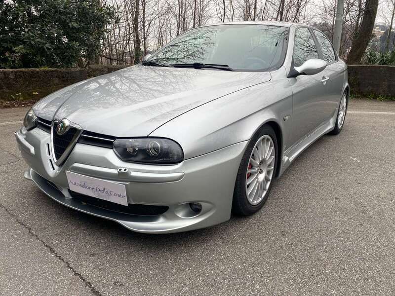 Usata Alfa Romeo 156 GTA 250 CV (183 kW) 2002 Argento Berlina