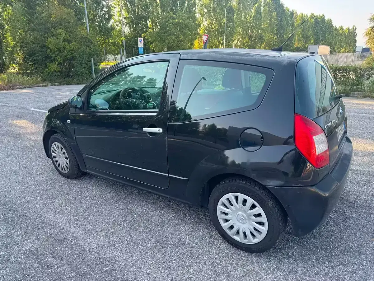 Usata Citroën C2 60 CV (44 kW) 2008 Nero Utilitaria