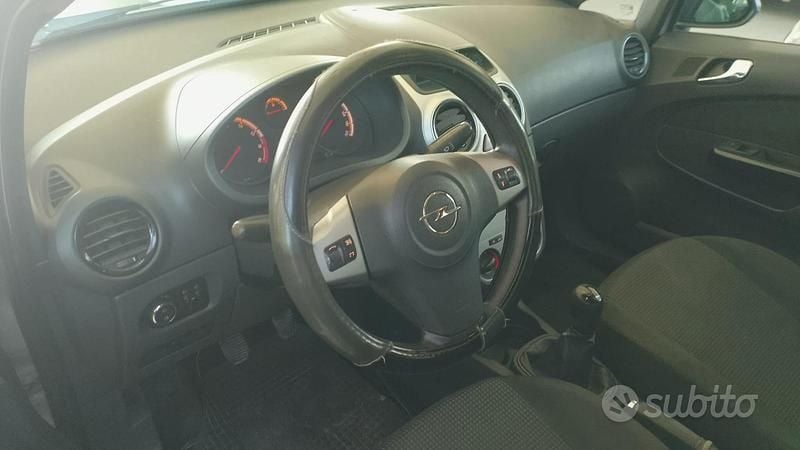 Usata Opel Corsa 2015 Utilitaria