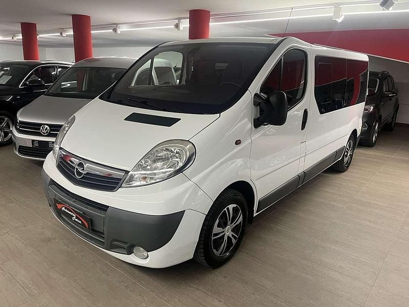 Usata Opel Vivaro 146 CV (107 kW) 2008 Bianco Monovolume