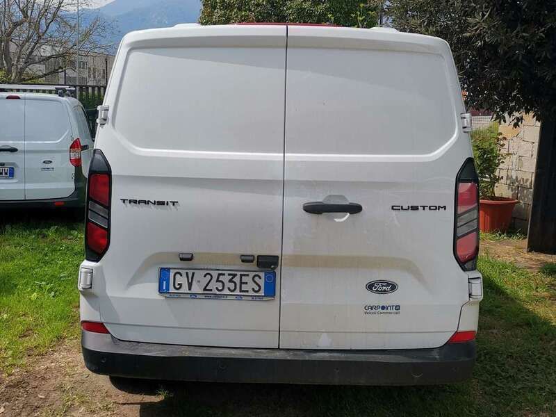 Bianco Usata 2024 Ford Transit Custom Trend Furgone | 35.000 € (Molto cara) - Immagine 1/4