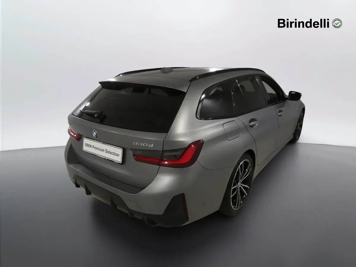Usata BMW 330 M Sport 2023 Frozen pure grey metallic Station wagon
