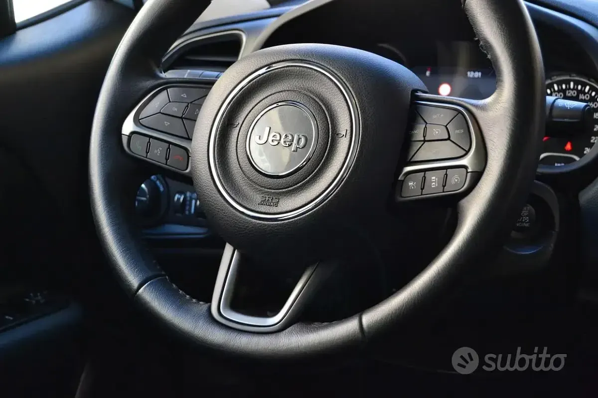 Usata Jeep Renegade Limited 130 CV (95 kW) 2023 Nero SUV