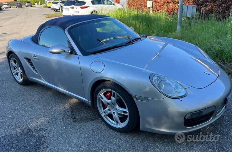 Grigio Usata 2008 Porsche Boxster Cabrio | 39.800 € (Cara) - Immagine 1/4