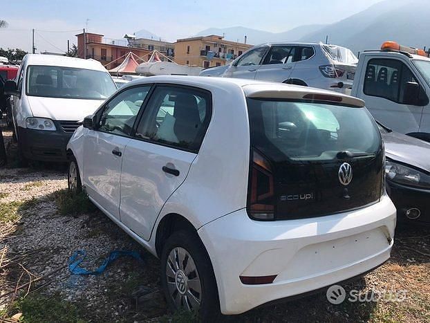 Usata VW up! 68 CV (50 kW) 2017 Bianco Utilitaria