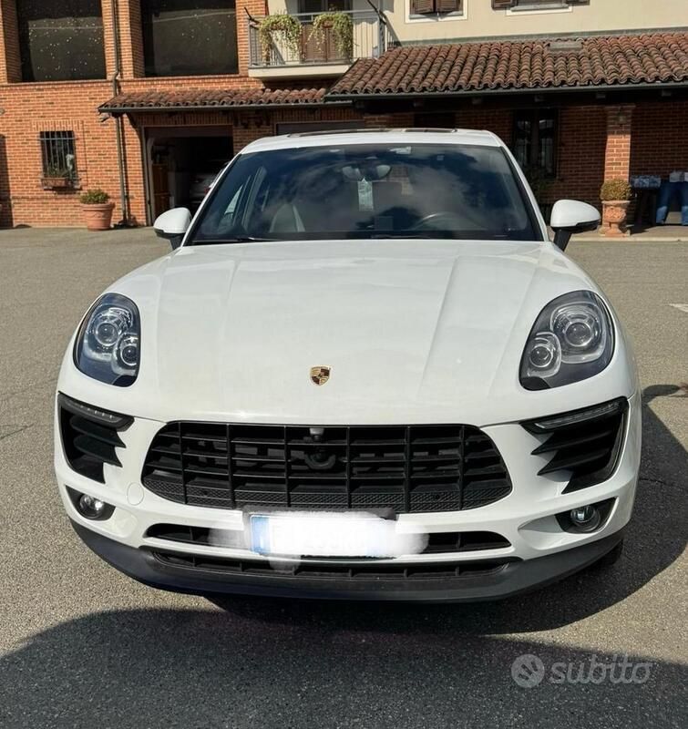 Usata 2015 Porsche Macan S SUV | 32.000 € (Molto cara) - Immagine 1/4