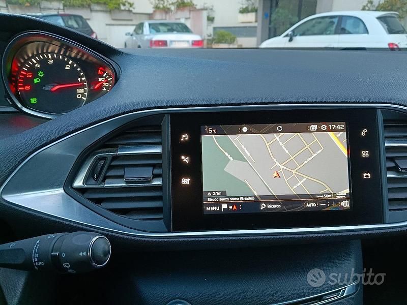Usata Peugeot 308 SW 120 CV (88 kW) 2018 Grigio Station wagon