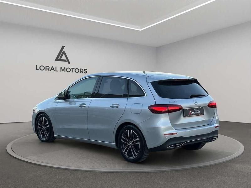Usata Mercedes B180 Advanced Plus 116 CV (85 kW) 2023 Other Monovolume
