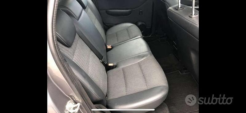 Begagnad Mercedes 180 109 HK (80 kW) 2009 Sedan