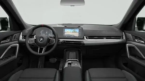 Nuova BMW X1 Comfort Edition 317 CV (233 kW) 2026 Storm bay metallizzato SUV