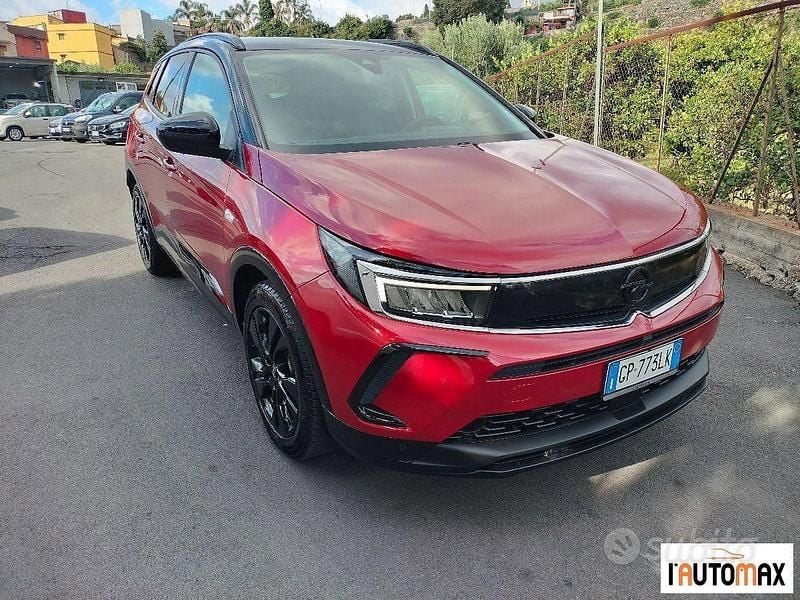 Usata Opel Grandland X GS Line 131 CV (96 kW) 2023 Rosso SUV