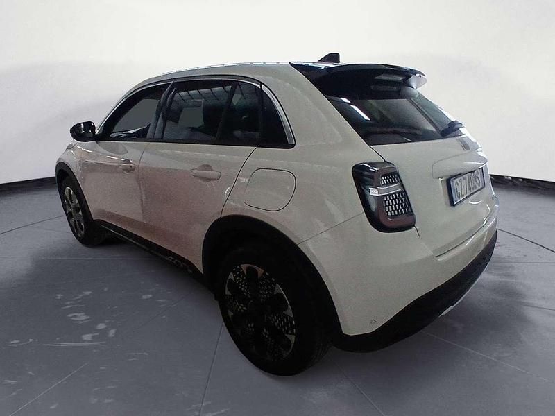 Usata Fiat 600 La Prima 110 CV (80 kW) 2025 Bianco SUV