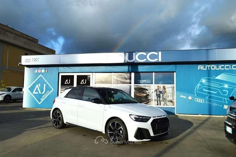Usata Audi A1 116 CV (85 kW) 2025 Bianco tetto nero SUV