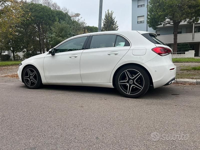 Usata Mercedes 180 116 CV (85 kW) 2018 Bianco Berlina