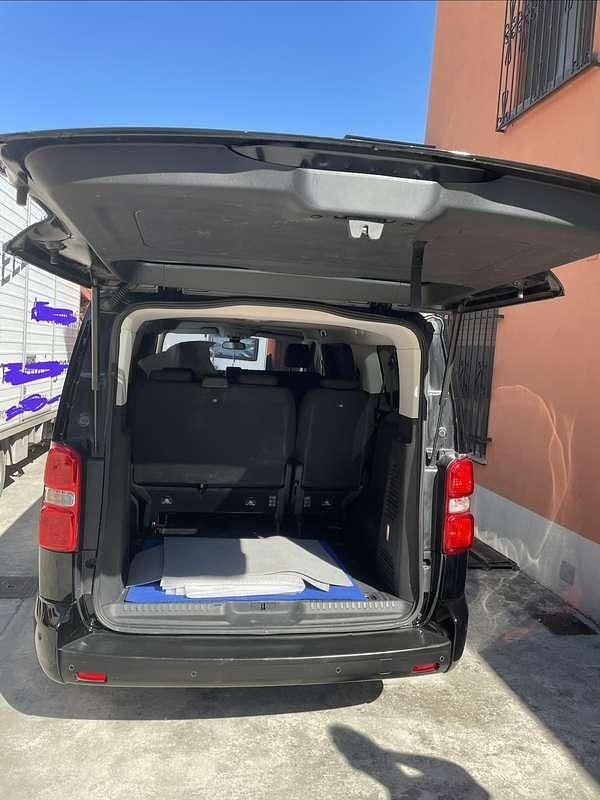 Usata Opel Zafira Life 144 CV (105 kW) 2021 Nero Monovolume