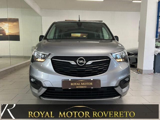 Usata Opel Combo Life Edition 102 CV (75 kW) 2021 Grigio scuro Monovolume
