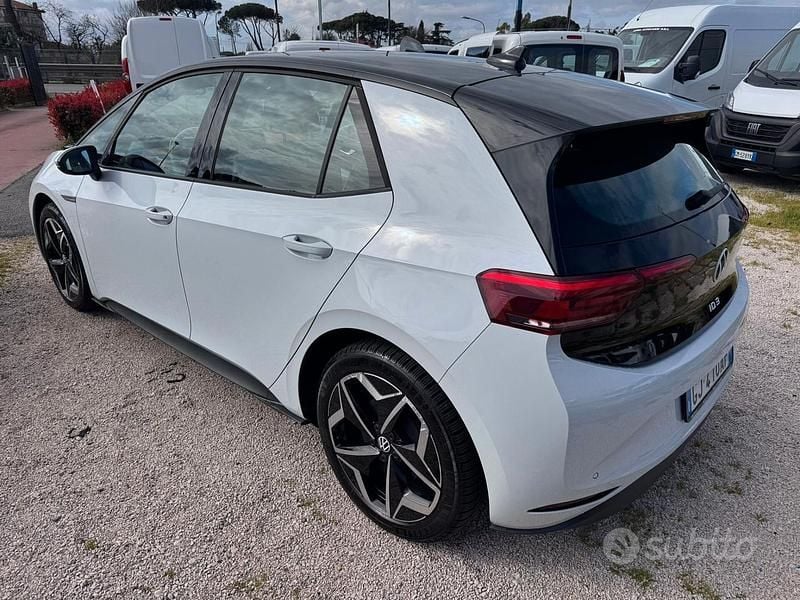 Usata VW ID.3 Pro 69 kW (95 CV) 2022 Bianco Utilitaria