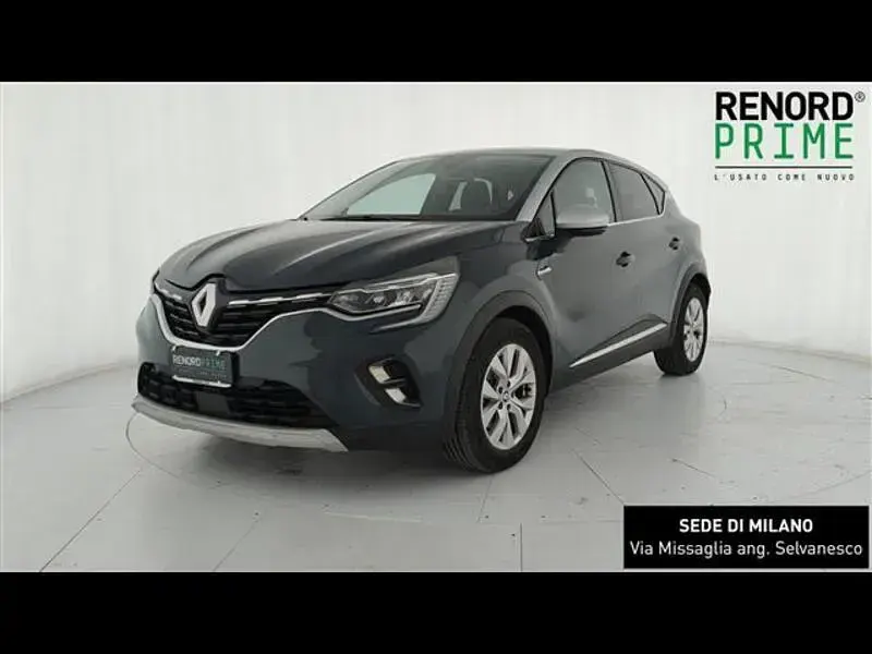 Usata Renault Captur Intens 160 CV (117 kW) 2022 Blu scuro SUV
