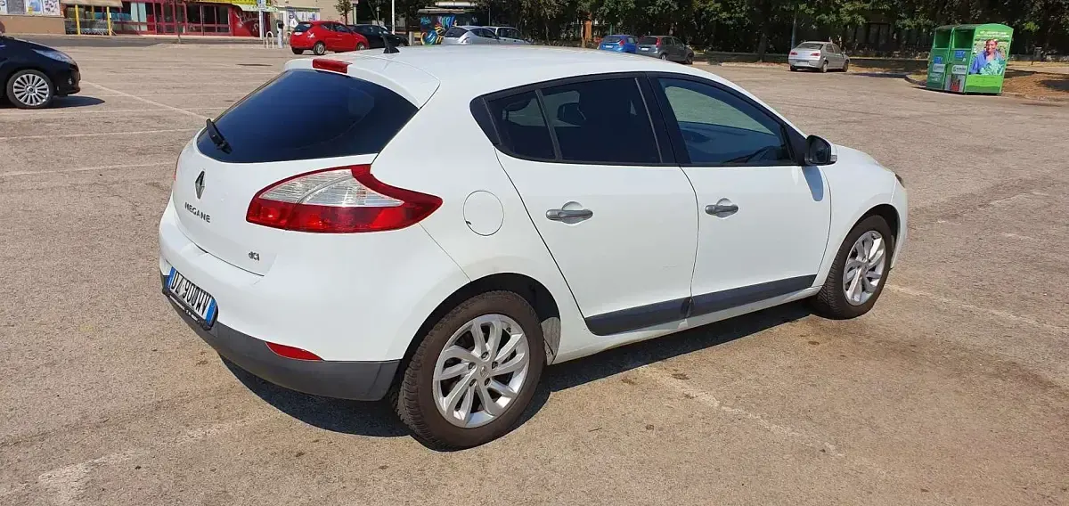 Usata Renault Mégane Dynamique 110 CV (80 kW) 2010 Berlina