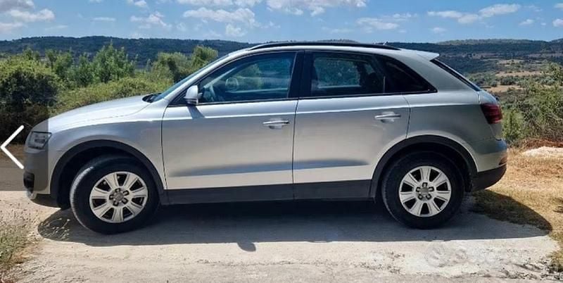Grigio Usata 2013 Audi Q3 SUV | 10.500 € (Super prezzo) - Immagine 1/4