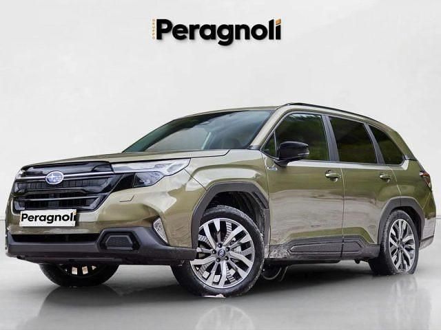 Verde Nuova 2025 Subaru Forester Premium SUV | 43.450 € - Immagine 1/1