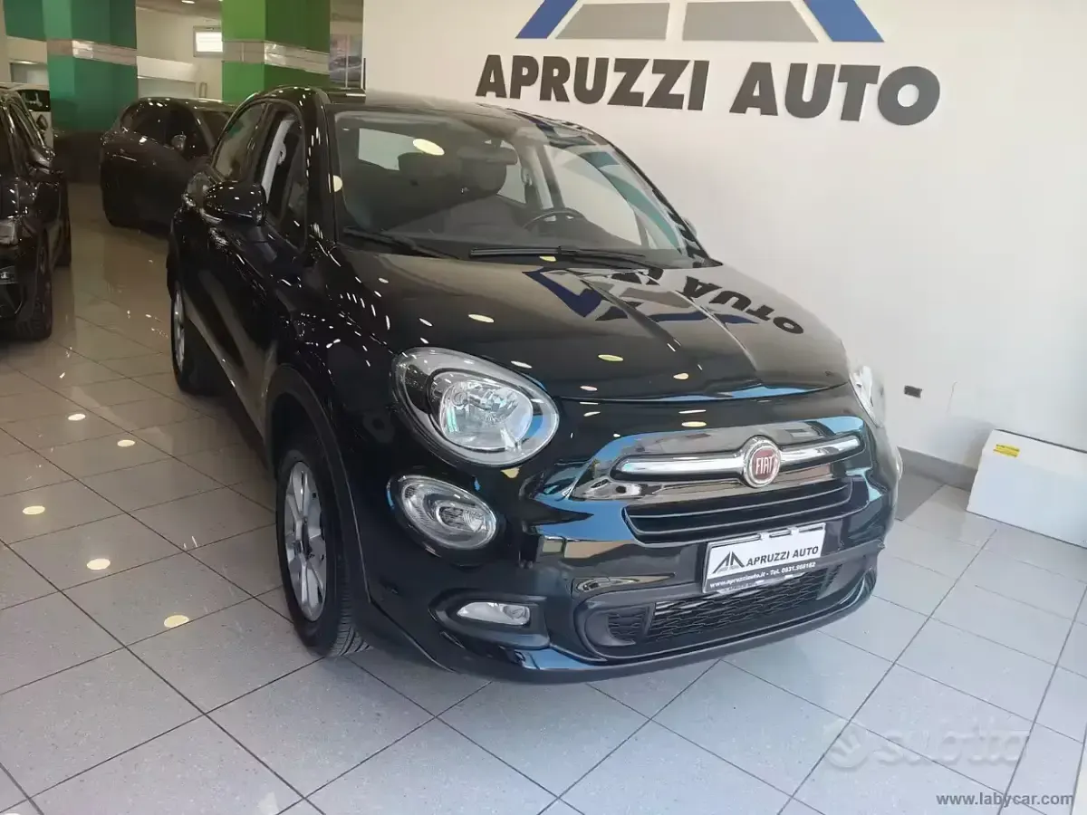 Usado Fiat 500X Pop Star 95 CV (69 kW) 2017 Negro SUV