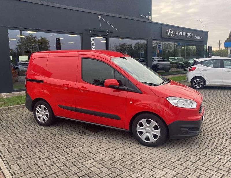 Usata Ford Transit Trend+ 97 CV (71 kW) 2017 Rosso Furgone