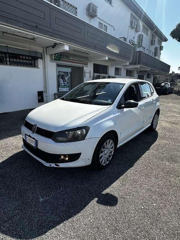 Usata VW Polo Trendline 75 CV (55 kW) 2015 Bianco Berlina