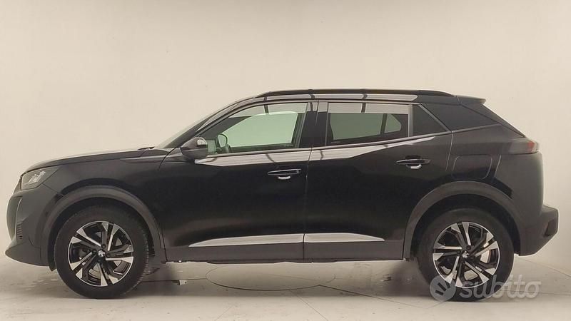 Usata Peugeot 2008 Active 131 CV (96 kW) 2023 Nero SUV