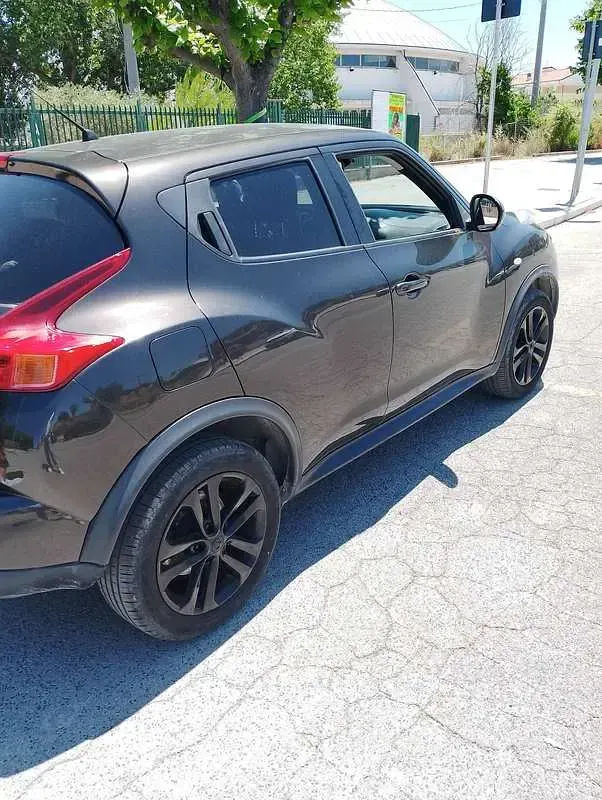 Usata Nissan Juke Tekna 110 CV (80 kW) 2011 Marrone SUV
