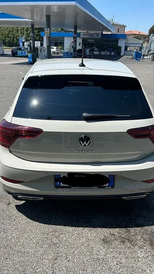 Usata VW Polo R-line 95 CV (69 kW) 2024 Utilitaria