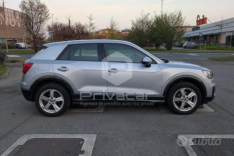 Usata Audi Q2 Admired 116 CV (85 kW) 2019 Grigio SUV