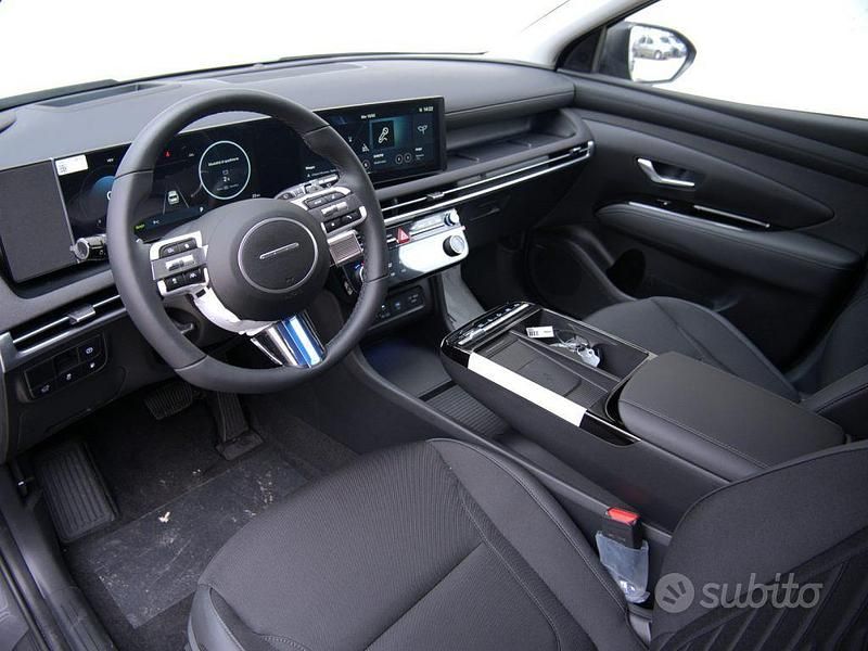 Nuova Hyundai Tucson 160 CV (117 kW) 2025 Grigio SUV