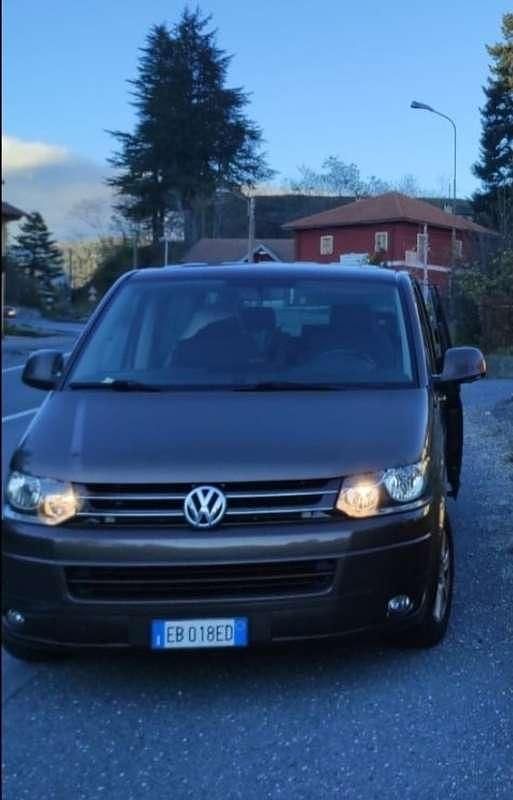 Usata VW Multivan Highline 140 CV (102 kW) 2010 Furgone