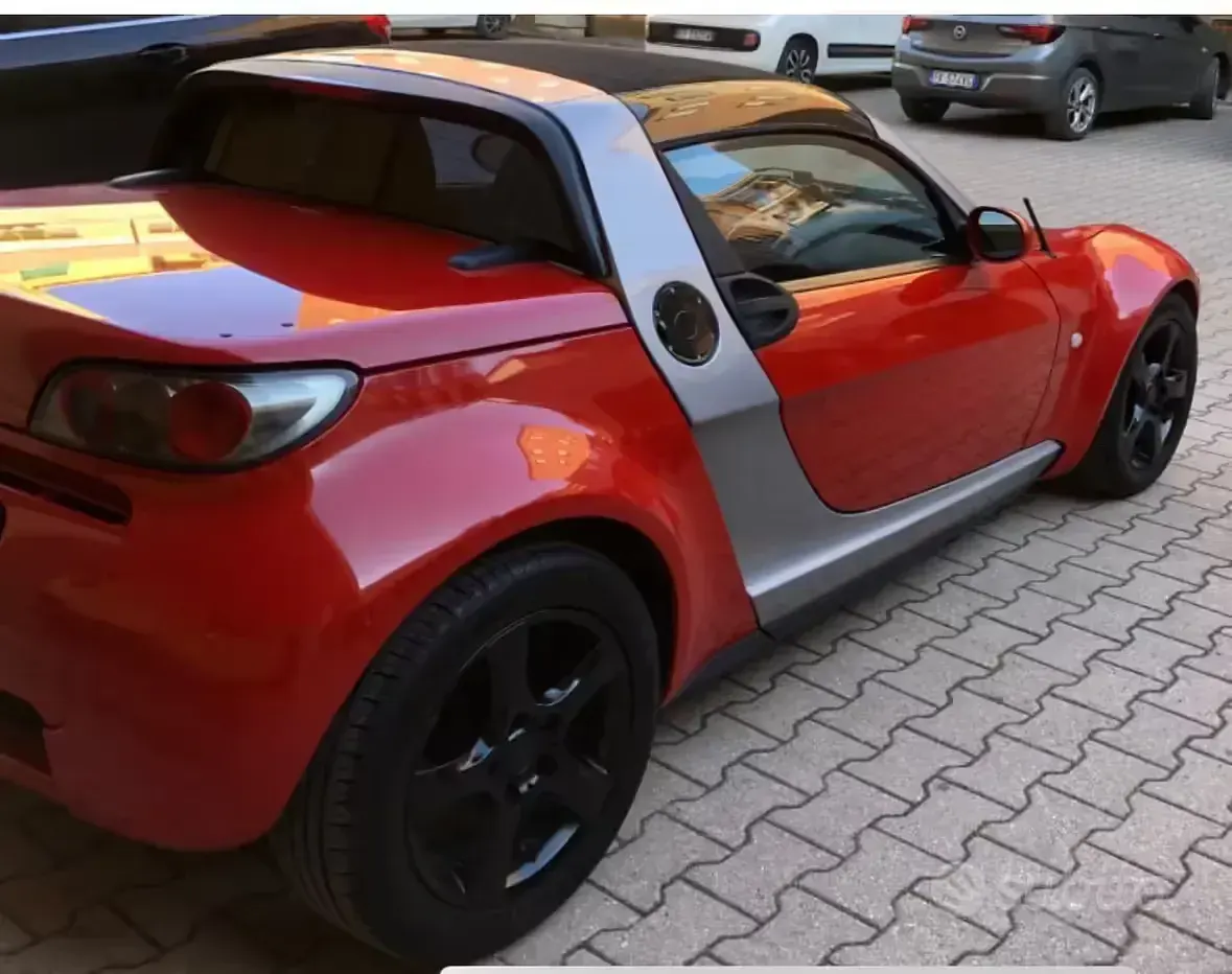 Usata Smart Roadster 82 CV (60 kW) 2003 Rosso Cabrio