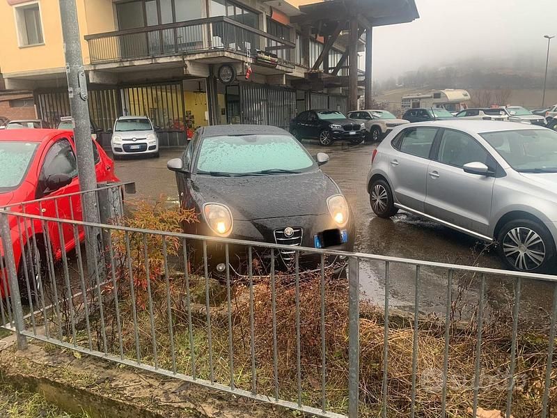 Occasion Alfa Romeo MiTo 77 ch (56 kW) 2014 Noir Citadine