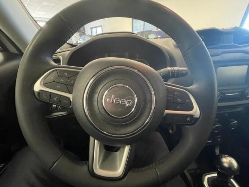 Usata Jeep Renegade Longitude 120 CV (88 kW) 2020 Bianco pastello SUV