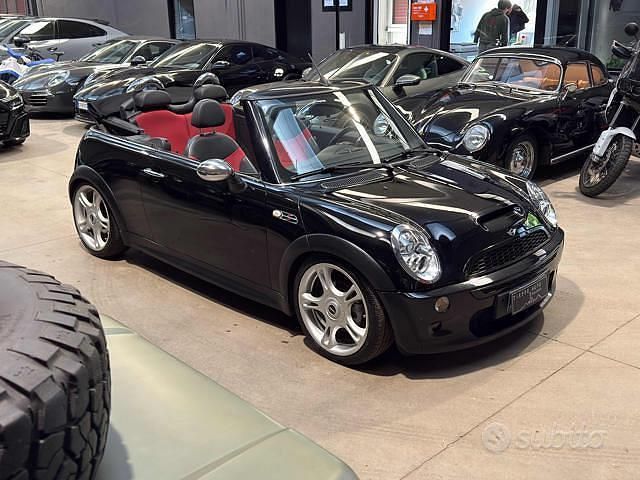 Occasion Mini Cooper S Cabriolet 170 PK (125 kW) 2004 Zwart Cabriolet
