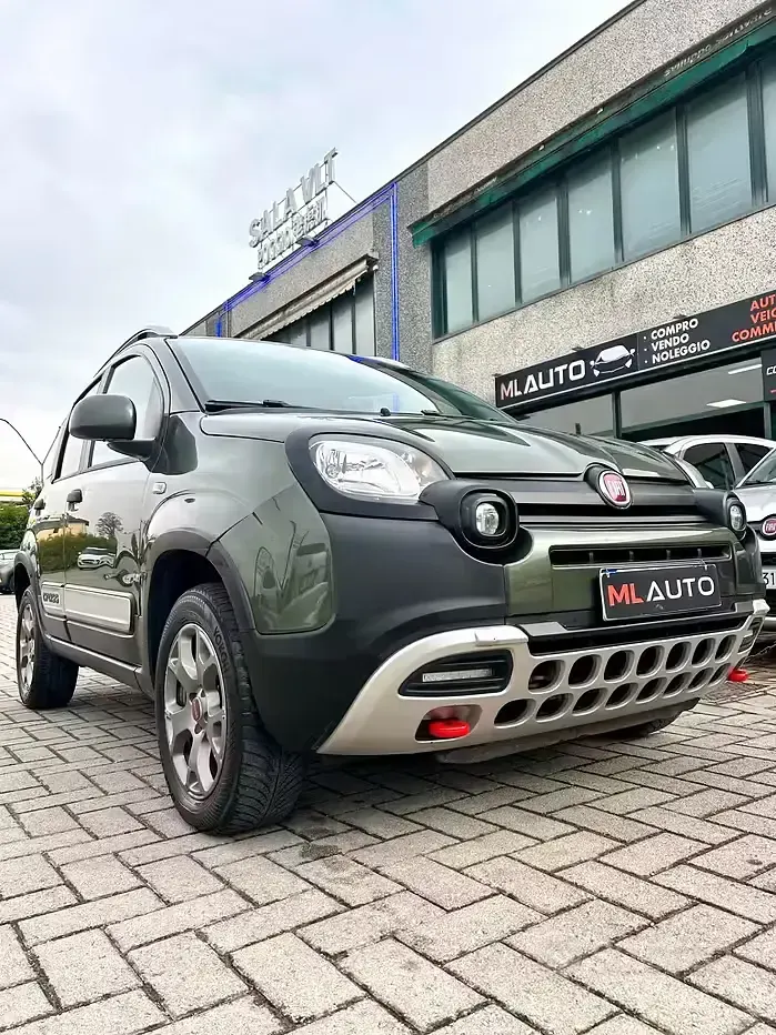 Usata Fiat Panda Cross Cross 95 CV (69 kW) 2018 Verde Utilitaria