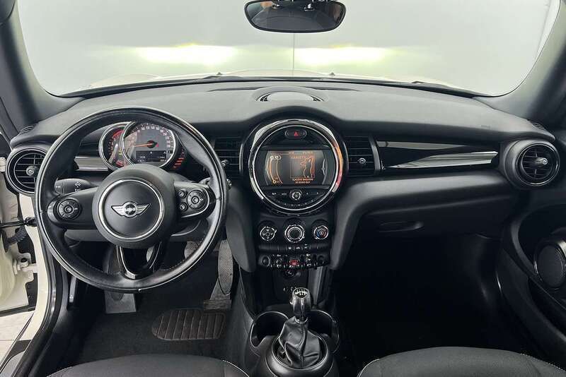 Usata Mini One D Business 95 CV (69 kW) 2016 Bianco Utilitaria