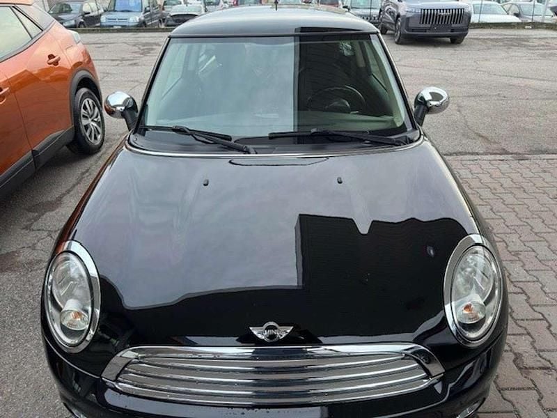 Usata Mini ONE 75 CV (55 kW) 2011 Nero Utilitaria