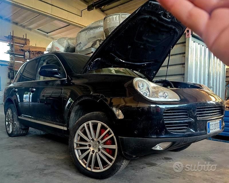 Usata Porsche Cayenne 250 CV (183 kW) 2006 Nero SUV
