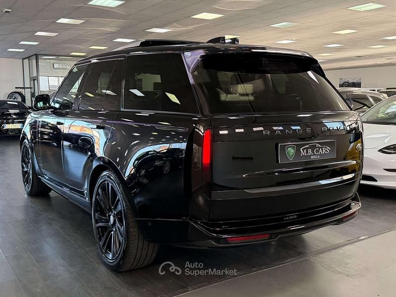Usata Land Rover Range Rover Autobiography 249 CV (183 kW) 2022 Nero SUV